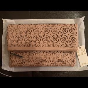 Brand New ! Urban Expressions Blush Skylar Clutch